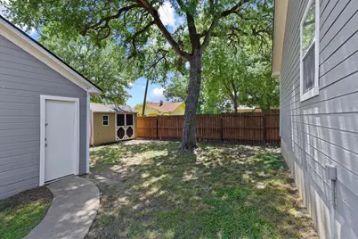 946 W Laurel Street, Sherman, TX 75092 - Photo 27