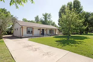 3518 Townsend Dr, Dallas, TX 75229 - Photo 3
