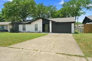 1222 Saturn Dr, Cedar Hill, TX 75104 - Photo 5