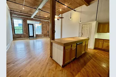 3026 Commerce #205, Dallas, TX 75226 - Photo 11