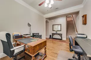 402 Ridgewood Dr, Lewisville, TX 75067 - Photo 7