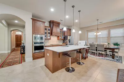 402 Ridgewood Drive, Lewisville, TX 75067 - Photo 7