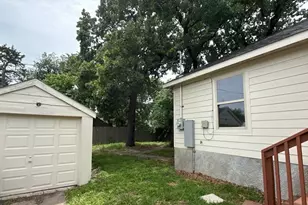 1214 E Waco Ave, Dallas, TX 75216 - Photo 5