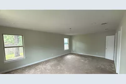 1214 E Waco Avenue, Dallas, TX 75216 - Photo 9