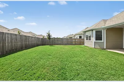 9828 Dynamics Drive, Fort Worth, TX 76131 - Photo 33