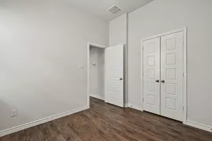 9828 Dynamics Dr, Fort Worth, TX 76131 - Photo 23