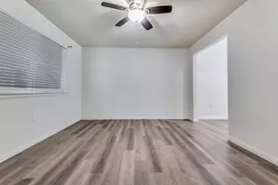 428 N Dallas Ave, Lancaster, TX 75146 - Photo 17
