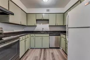 428 N Dallas Ave, Lancaster, TX 75146 - Photo 7