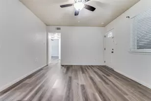 428 N Dallas Ave, Lancaster, TX 75146 - Photo 5