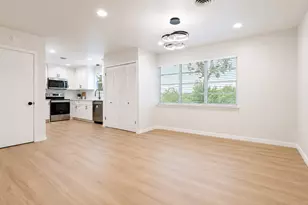 1409 Autumn Leaves Trail, Dallas, TX 75241 - Photo 5
