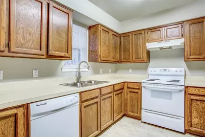 3825 Camelot Street #A, Denton, TX 76209 - Photo 7