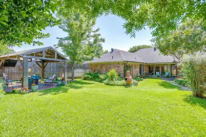 3704 Edgefield Lane, Bedford, TX 76021 - Photo 21