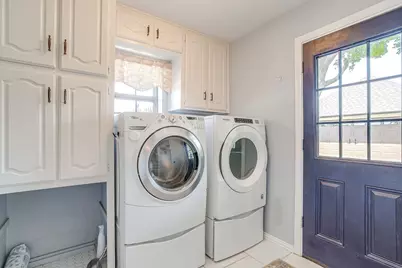3704 Edgefield Lane, Bedford, TX 76021 - Photo 13