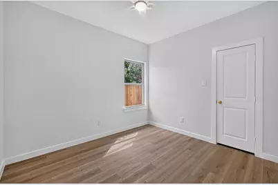 1708 Talton Avenue, Fort Worth, TX 76104 - Photo 9