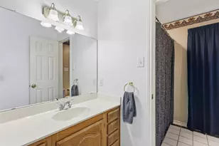 1436 Susan Ln, Carrollton, TX 75007 - Photo 27