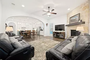 321 Park Hill Ln, Grapevine, TX 76051 - Photo 15