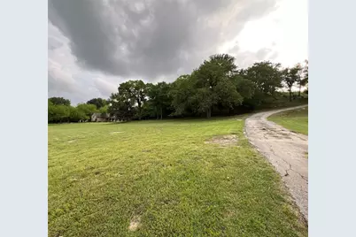 900 Squaw Creek Road, Willow Park, TX 76087 - Photo 1