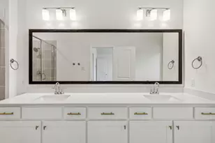 3705 Pierce Ln, Grand Prairie, TX 75052 - Photo 17