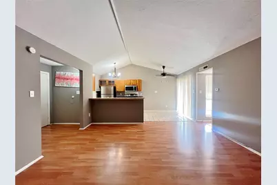 6011 Dooley Drive, The Colony, TX 75056 - Photo 5