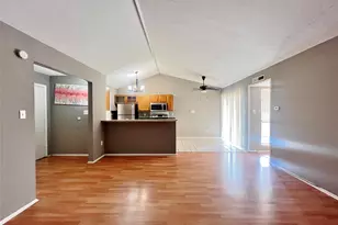 6011 Dooley Dr, The Colony, TX 75056 - Photo 5