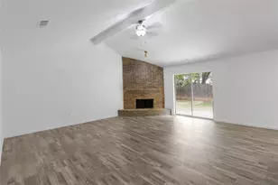4301 Middlebrook Dr, Arlington, TX 76016 - Photo 5