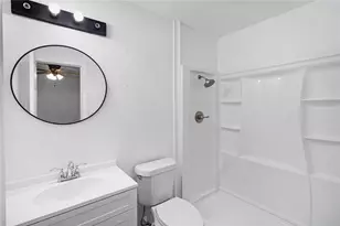 4301 Middlebrook Dr, Arlington, TX 76016 - Photo 17