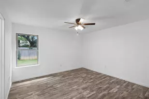 4301 Middlebrook Dr, Arlington, TX 76016 - Photo 21