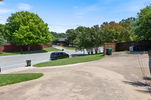 1101 Montego Rd, Fort Worth, TX 76116 - Photo 27