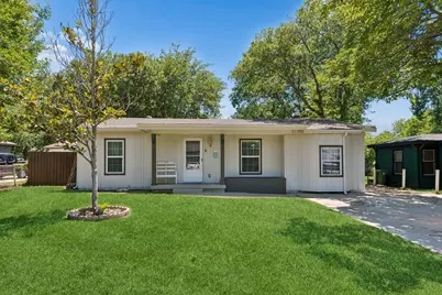 6642 Onyx Drive N, North Richland Hills, TX 76180 - Photo 1
