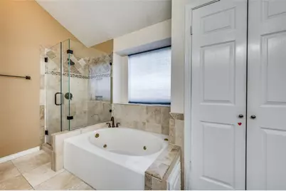804 Santa Fe Trail, Irving, TX 75063 - Photo 13