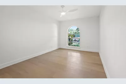 10801 Middle Knoll Drive, Dallas, TX 75238 - Photo 19
