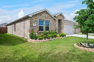 936 Glover Dr, Aubrey, TX 76227 - Photo 3