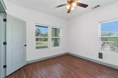 1731 W Elm Street, Denison, TX 75020 - Photo 13