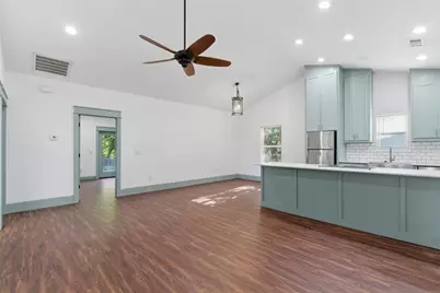 1731 W Elm Street, Denison, TX 75020 - Photo 3