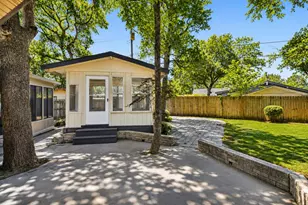 1917 Toplea Dr, Euless, TX 76040 - Photo 35