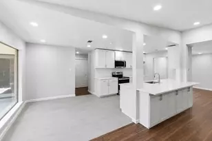 1917 Toplea Dr, Euless, TX 76040 - Photo 11