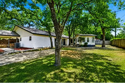 1917 Toplea Drive, Euless, TX 76040 - Photo 37