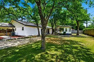 1917 Toplea Dr, Euless, TX 76040 - Photo 37