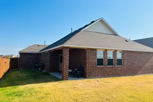 3413 Marino Dr, Little Elm, TX 75068 - Photo 11