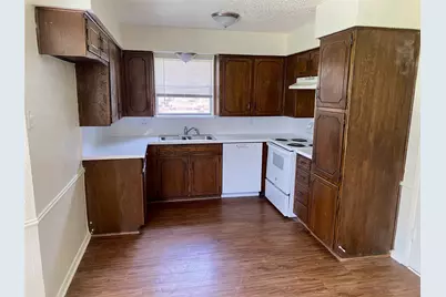 7513 Meadowbrook Drive, Watauga, TX 76148 - Photo 3