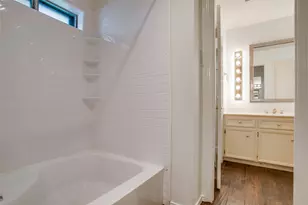 6406 Malcolm Dr, Dallas, TX 75214 - Photo 31