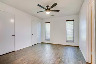 6406 Malcolm Dr, Dallas, TX 75214 - Photo 23