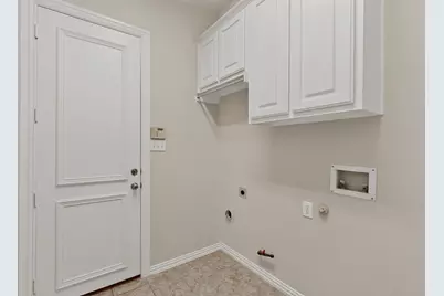 3351 Garrett Drive, Irving, TX 75062 - Photo 27