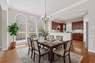 3351 Garrett Dr, Irving, TX 75062 - Photo 9