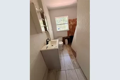 1531 Padgitt Avenue, Dallas, TX 75203 - Photo 9