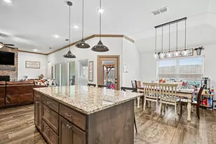 207 Bayless Ave, Godley, TX 76044 - Photo 13
