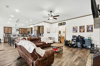207 Bayless Avenue, Godley, TX 76044 - Photo 7