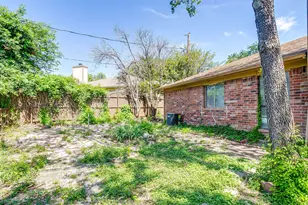 4517 Compass Ct, Fort Worth, TX 76135 - Photo 19
