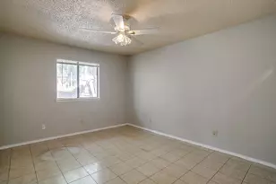 4517 Compass Ct, Fort Worth, TX 76135 - Photo 13