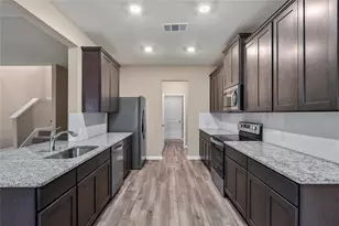 290 Moonstone Way, Princeton, TX 75407 - Photo 7